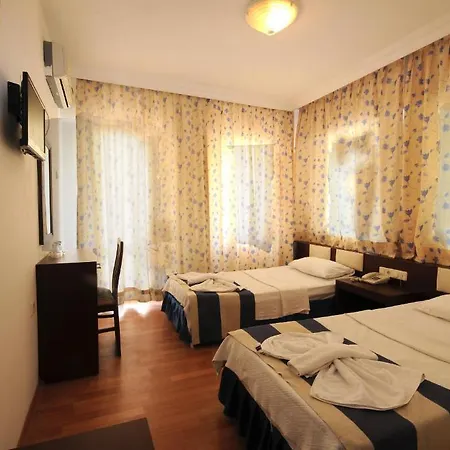 Отель Villamar 2*